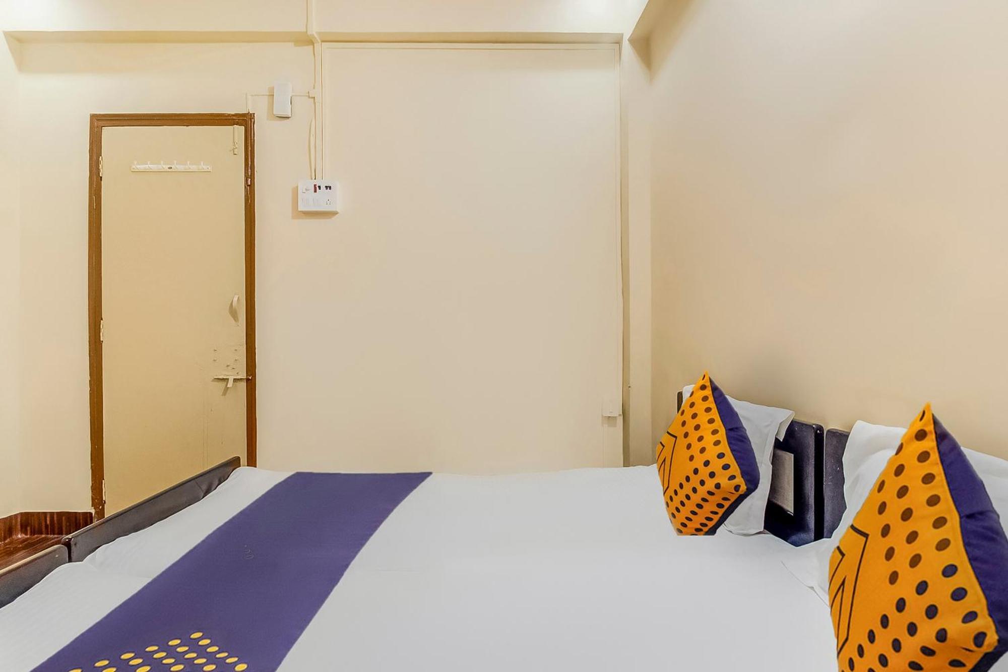 Hotel O New Ushakal Lodging & Boarding Nirmal  Dış mekan fotoğraf