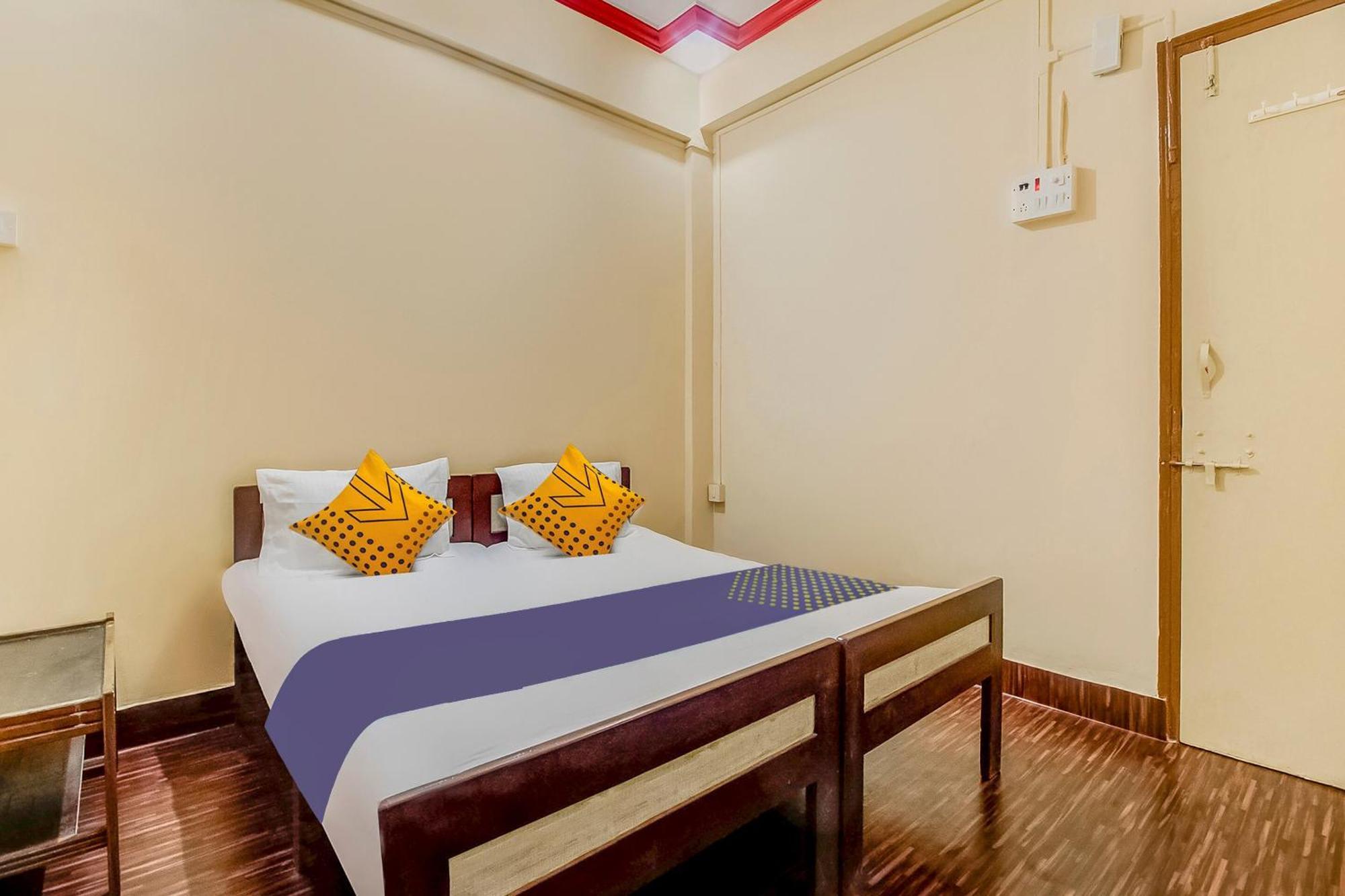 Hotel O New Ushakal Lodging & Boarding Nirmal  Dış mekan fotoğraf